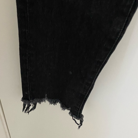 Moussy jeans Black/gray frayed bottom size 27 - Picture 4 of 5
